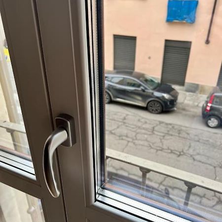 Casa Sassari - Vicino Porta Susa F.S. Torino Dış mekan fotoğraf