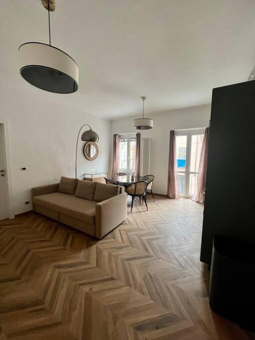 Casa Sassari - Vicino Porta Susa F.S. Torino Dış mekan fotoğraf
